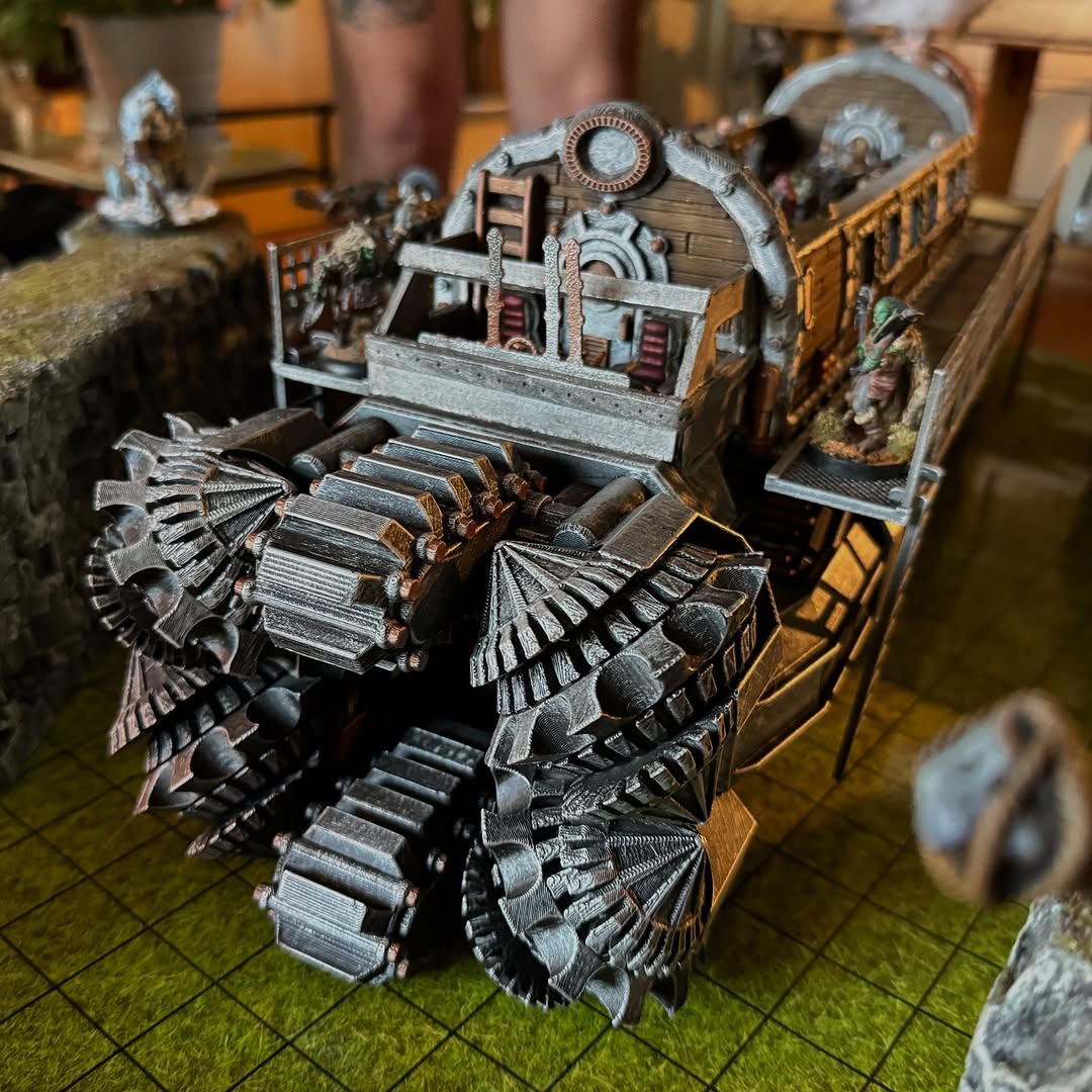 More from @gameofshroomsofficial 2025 hiding these lil guys around LACMA and the La Brea Tar Pits. I