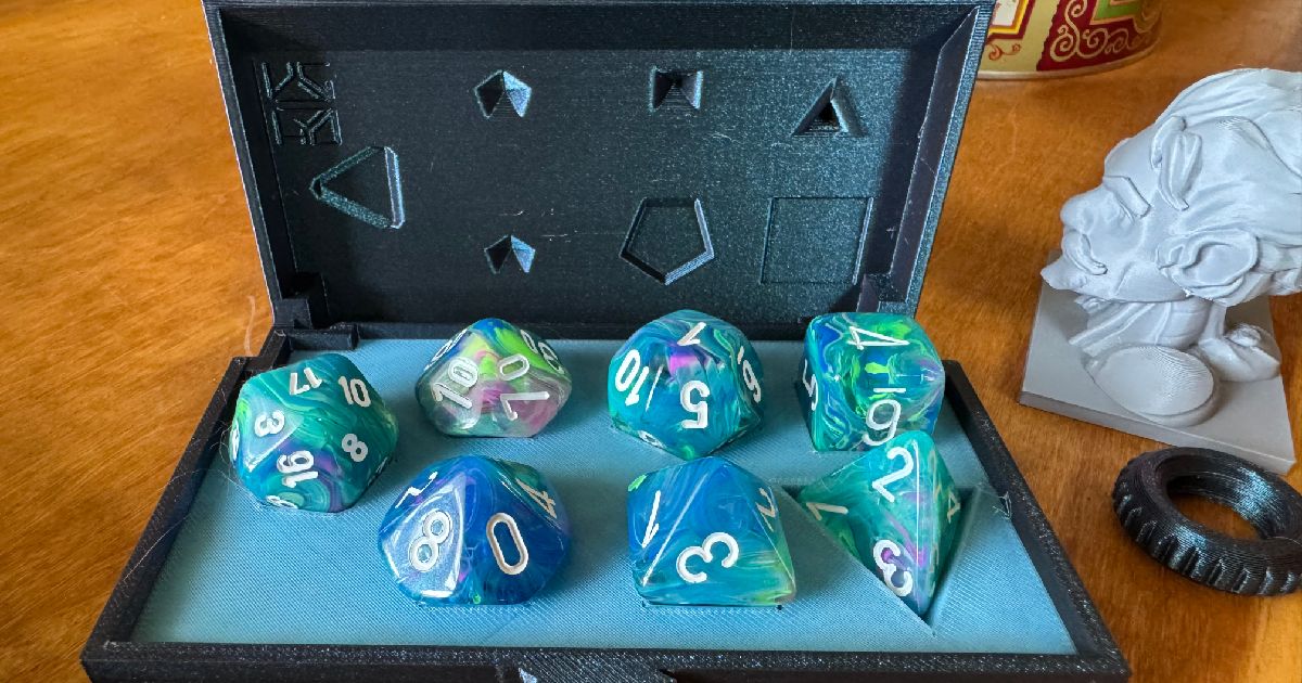 Chessex Mega Hedral Dice Chest Print in Place Hing